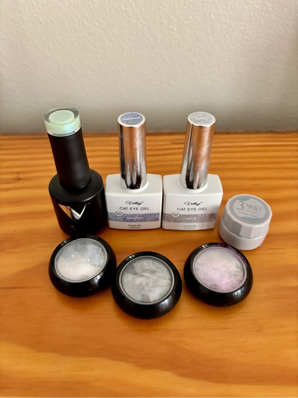 Miscellaneous gel polish & nail art supply